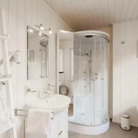 Amazing In With Sauna